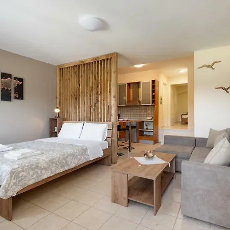 Luxury House For Seasons Apartment Thessaloniki